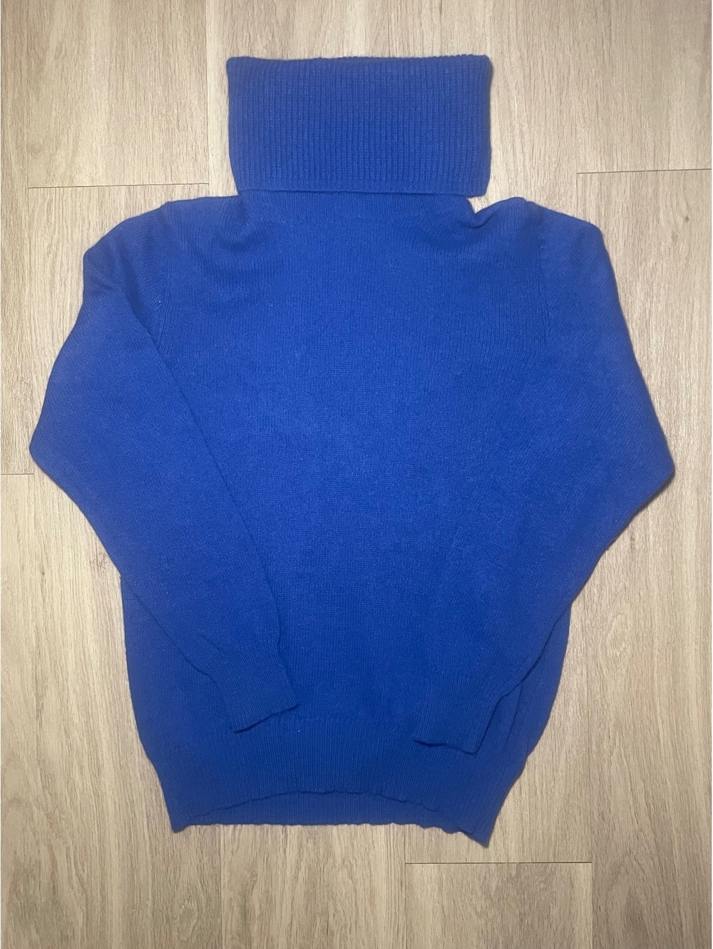 Vintage Anne Klein Lambswool blue sweater medium